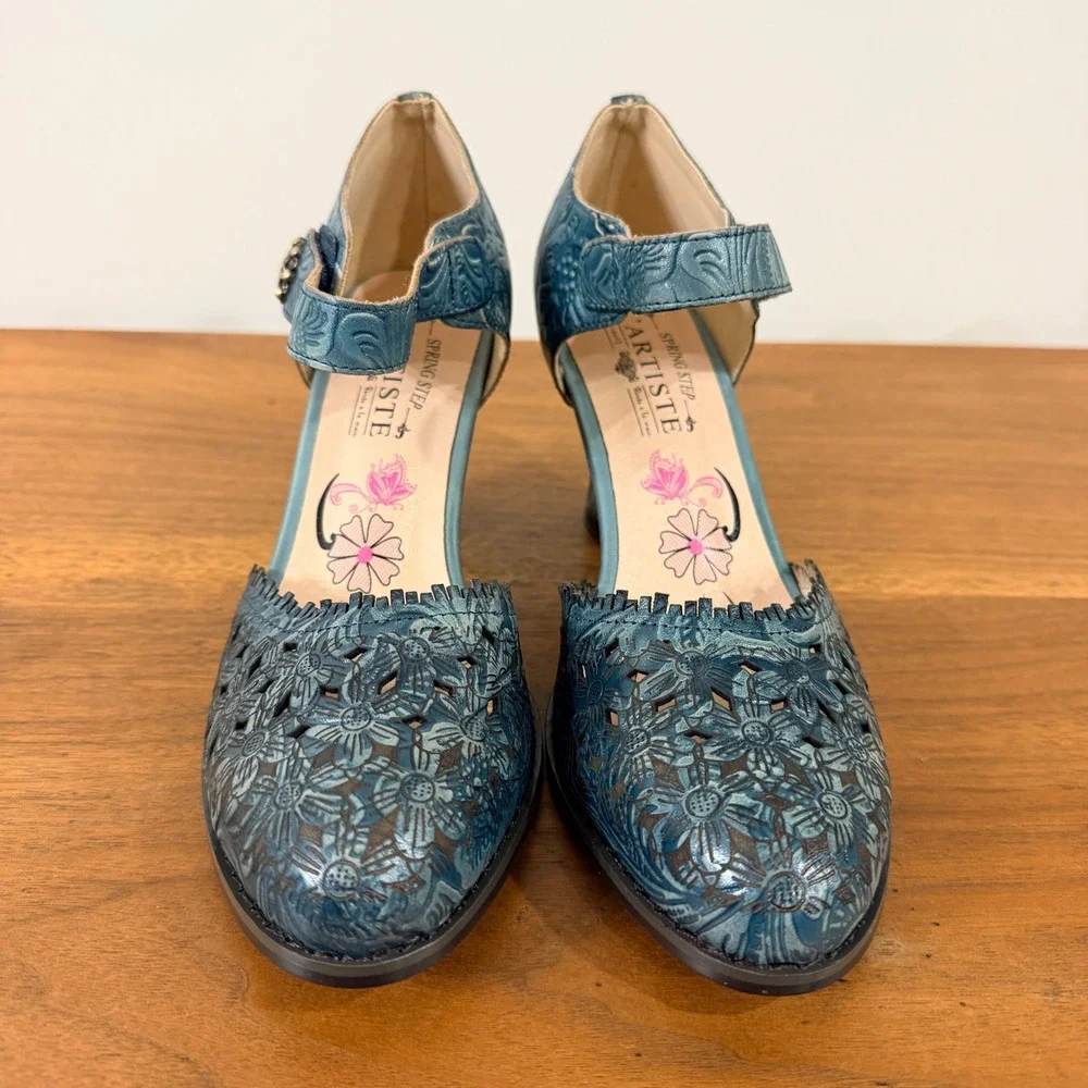Spring Step LArtiste Visionary-Blu Teal Leather Floral Cutout Mary Jane Heels 39